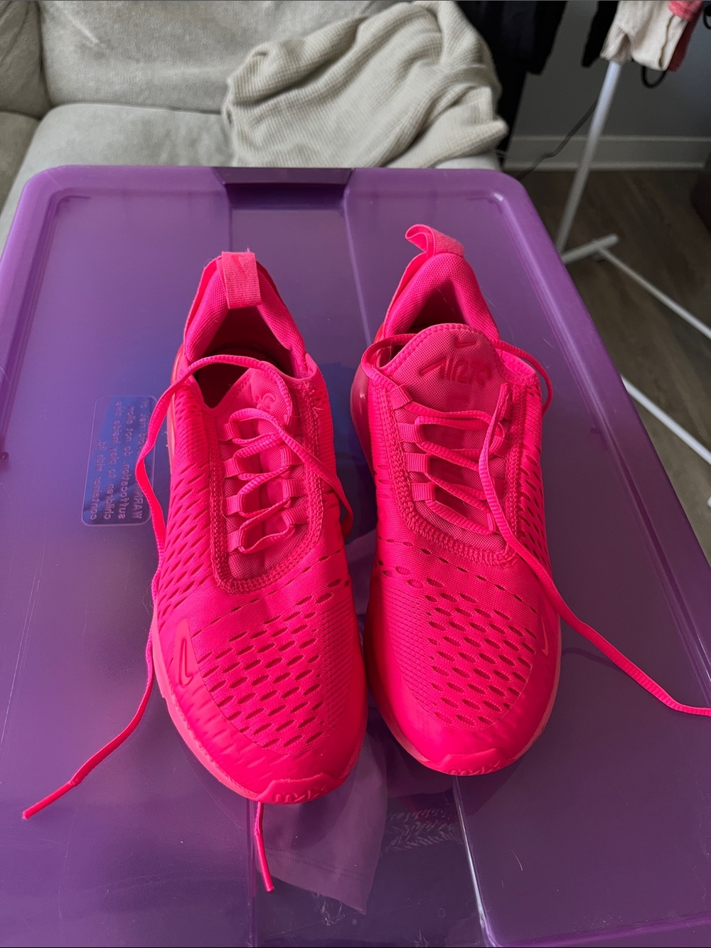 Nike air270 neon pink 7